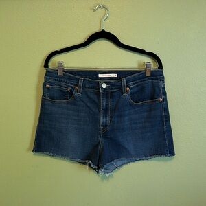 💫 3 / $26 💫 Levi’s: High Rise Shorts, Size 31